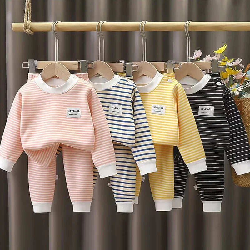 Children's Home Clothing, Autumn and Winter Warm Clothes, Girls' Long Sleeved Top with Plush Bottom, Boys' Top and Pants Set